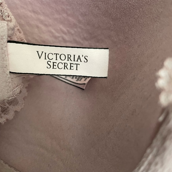 Victoria’s Secret Full Coverage Dream Angels Underwire Bra Size 32F(DDD) - Picture 7 of 7